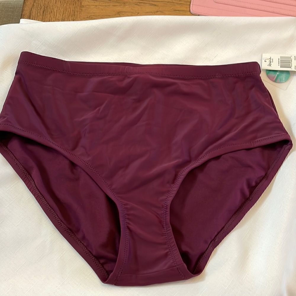 RAISINS CURVE NEW WITH TAGS WINE COLORED BIKINI BOTTOM.  NEW WITH TAGS